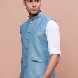 SHOWOFFFF Slim-Fit Mandarin Collar Nehru Jacket image 2