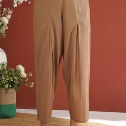 JAYPORE Women Printed Pleated Trousers-image-21