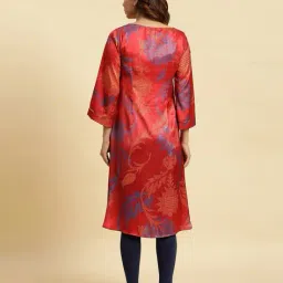 Women Floral Print A-Line Kurta image 4