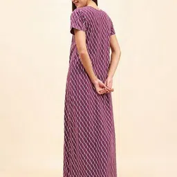 sweet dreams Women Printed Round-Neck Nighti  image 4