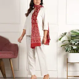 style shoes  Women Cotton Printed Stoles image 4