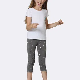 Van Heusen Girls December Bloom AOP Allover Print High Rise Ultra Soft Capris image 2