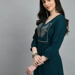 MEESAN Embroidered Gotta Patti Ethnic Tunic image 2
