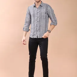 V-Mart Striped Spread Collar Slim Fit Shirt image 5