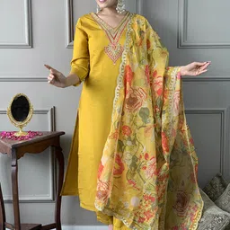 KALINI Floral Embroidered Straight Thread Work Chanderi Silk Kurta With Trousers & Dupatta image 2