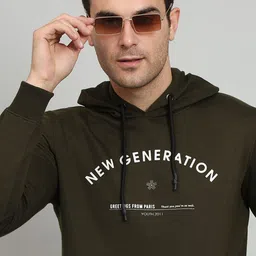 OAKWYN Men Printed Hooded Sweatshirt image 2