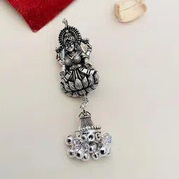 ABDESIGNS Silver-Plated Beaded Brass Saree Clip image 4