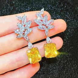 Designs & You Contemporary Drop Earrings image 3