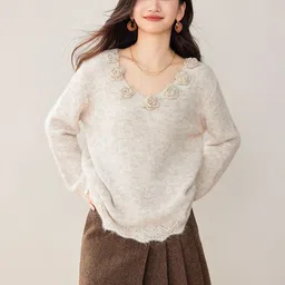 JC Collection Women Pullover with Applique Detail image 3