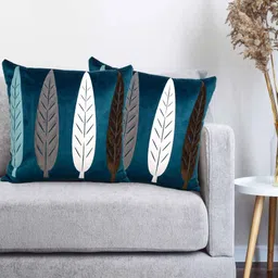 Vinayaka Fab Green And White 2 Pieces Floral Embellished Velvet Square Cushion Covers-image-4