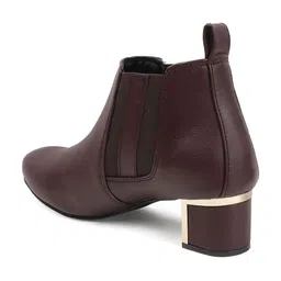 Chemistry Women Round-Toe Block-Heeled Chelsea Boots image 2