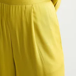 FEMMELLA Round Neck Satin Top With Trousers image 4