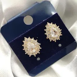 Lovemi Movements Women Gold Earrings-image-40