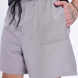 glitchez Men Bare Essence Loose Fit Shorts image 4