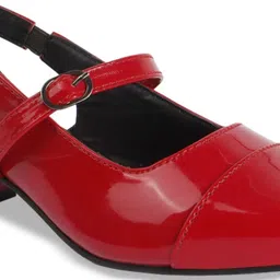 feet runner Women Heels Sandal image 4