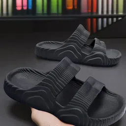 Feel alive Men Set Of 3 Ultra-Comfortable Lightweight Flip Flops image 2