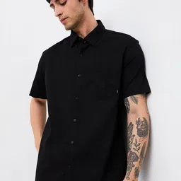 SPYKAR Men Slim Fit Spread Collar Solid Casual Shirt-picture-18