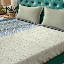KLOTTHE Olive & Blue Geometric Printed 400 TC Cotton King Bedsheet Set 2.70 m x 2.70 m image 3