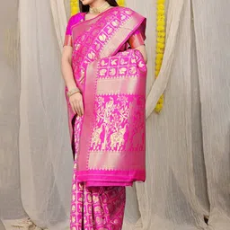 Royal Rajgharana Saree Woven Design Zari Pure Silk Patola Sarees-picture-3