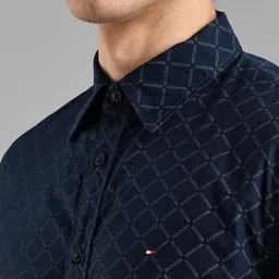 Tommy Hilfiger Men Regular Fit Spread Collar Typography Printed Cotton Casual Shirt image 3