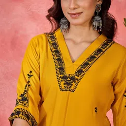 Sangria Embroidered V-Neck Tunic With Trouser Co-Ords image 4
