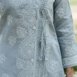 chikirpolo Women Chikan Embroidery Cotton Blend A-line Kurta image 5