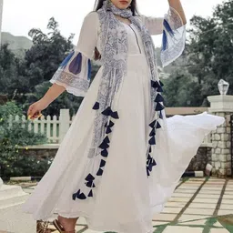 Ambraee Women White Ethnic Motifs Kurta with Churidar & With Dupatta image 4