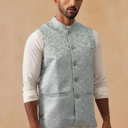jompers Woven Men Waistcoat image 4