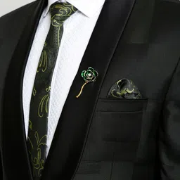 Hashburys Green & White Stone Vintage Brass Lapel Pin image 4