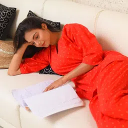 DIMPLE DESIGN STUDIO Notch Neck Pure Cotton Printed Top with Pyjama image 5