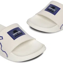 woodland Men Slides image 1