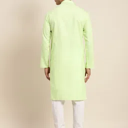 Anug by SOJANYA Men Green Band Collar Kurta image 3