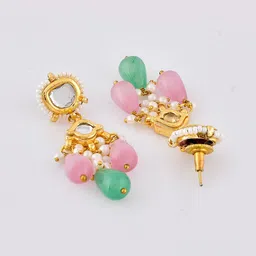 DASTOOR Gold-Plated Kundan-Studded & Beaded Necklace set image 5