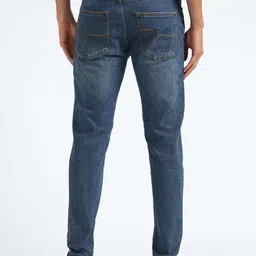 Flying Machine Men Tapered Fit Mid-Rise Clean Look Light Fade Stretchable Jeans image 4