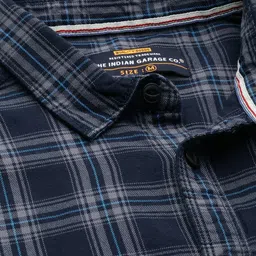 the indian garage co. Men Slim Fit Checkered Spread Collar Casual Shirt image 2