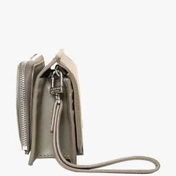 steve madden Women Bcabby Bi-Fold Wallet image 4