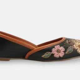 rfc Casuals For Women image 2