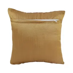 Stuff N' Fluff Gold Toned & Maroon 5 Pieces Colourblocked Square Cushion Covers image 2