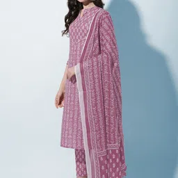 kalini MIRCHI FASHION Women Plus Size Pink Ethnic Pure Cotton Kurta with Trousers & With Dupatta image 3