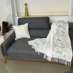 bells & whistles Palm 100% Cotton 50x90 Inches Sofa Throw in White Colour image 3