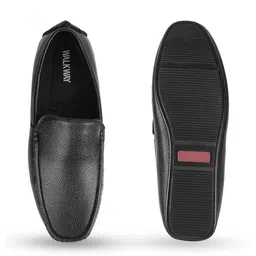 WALKWAY by Metro Men Textured Comfort Insole Leather Loafers image 4