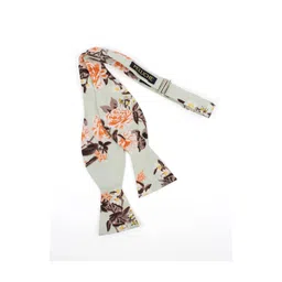 Peluche  Men Olive Covert Enlarged Floral Printed Open Bow Tie & Pocket Square Set image 3