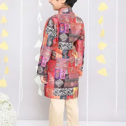 KID1 Boys Printed Mandarin Collar Pure Silk Sherwani Set image 5