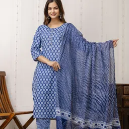 divastri Women Pure Cotton Kurta Pant Dupatta Set image 5