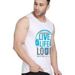 SLOWLORIS Men 2 Printed Pockets Slim Fit T-shirt image 4