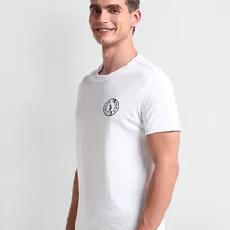 U.S. Polo Assn. Denim Co. Men Solid Round Neck Slim Fit T-shirt image 4