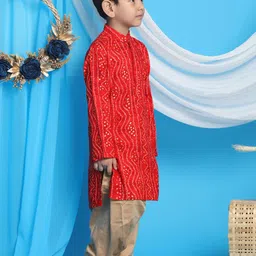 VASTRAMAY Boys Mandrain Collar Bandhani Printed Regular Kurta With Patiala image 4
