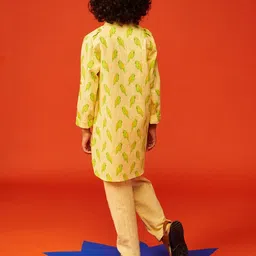 Somersault Boys Conversational Printed Long Sleeve Pure Cotton Kurta With Trousers image 5