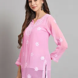 PARAMOUNT CHIKAN Ethnic Motifs Embroidered Chikankari Straight Kurti image 2