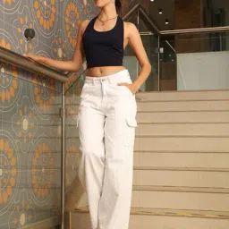 Shein Slim Fit Halter Neck Sleeveless Crop Top image 4